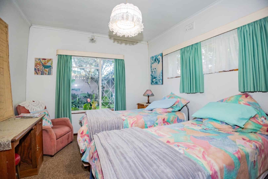 4 Bedroom Property for Sale in Oostersee Western Cape